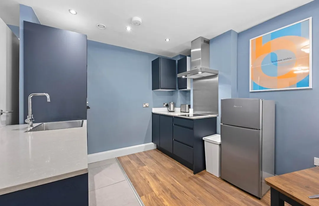 1 Bed Shudehill Flat Sleeps 4 City Centre-1